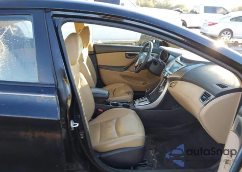 2011 Hyundai Elantra Limited (Ulsan Plant) z USA, uszkodzony, nr VIN KMHDH4AE6BU093920